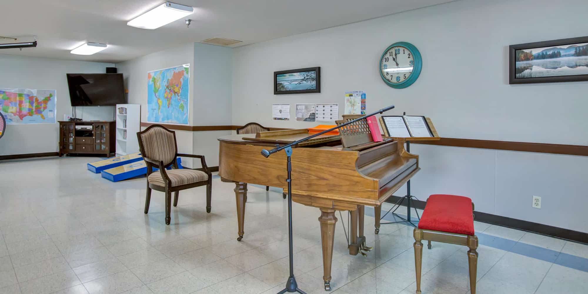 Music room at South Creek Post Acute